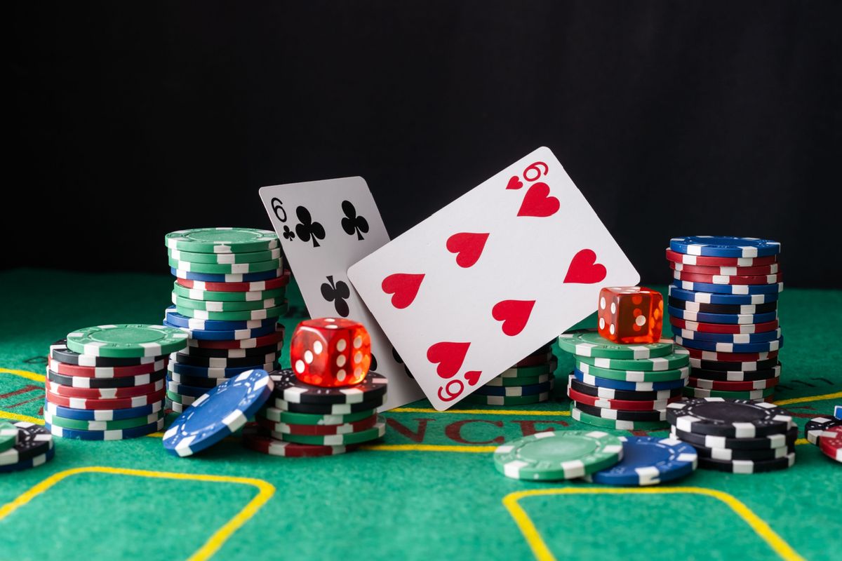 Cashman Casino کیسینو میں پوکر گیمز